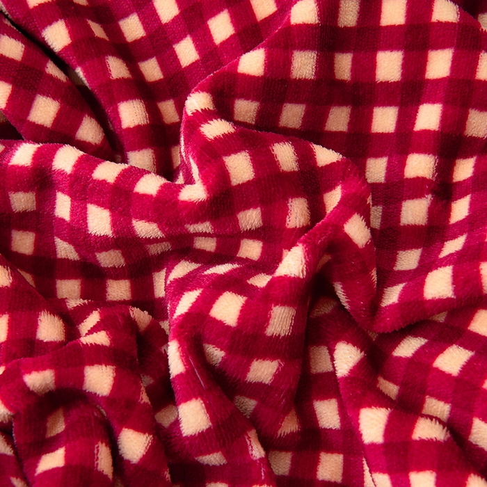 91家纺网 家纺一手货源 找家纺 茉保家纺 2024新款无印风款牛奶绒床盖 红小格