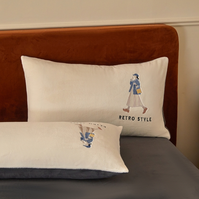 91家纺网 家纺一手货源 找家纺 ONE TWO ONE 121 新品【牛奶绒刺绣四件套】2025毛毯被子四件套单件床单被套床笠珊瑚绒牛奶绒冬被法兰绒兔毛绒 baby-深灰