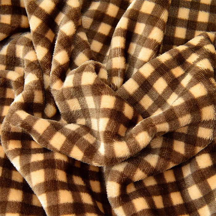 91家纺网 家纺一手货源 找家纺 茉保家纺 2024新款无印风款牛奶绒床盖 咖小格