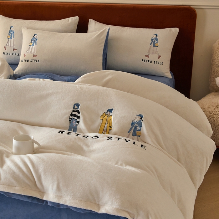 91家纺网 家纺一手货源 找家纺 ONE TWO ONE 121 新品【牛奶绒刺绣四件套】2025毛毯被子四件套单件床单被套床笠珊瑚绒牛奶绒冬被法兰绒兔毛绒 baby-雾兰