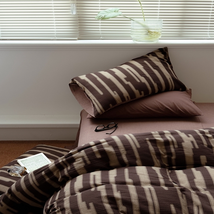 91家纺网 家纺一手货源 找家纺 棉小二-2025新款全棉色织提花被 黑布林