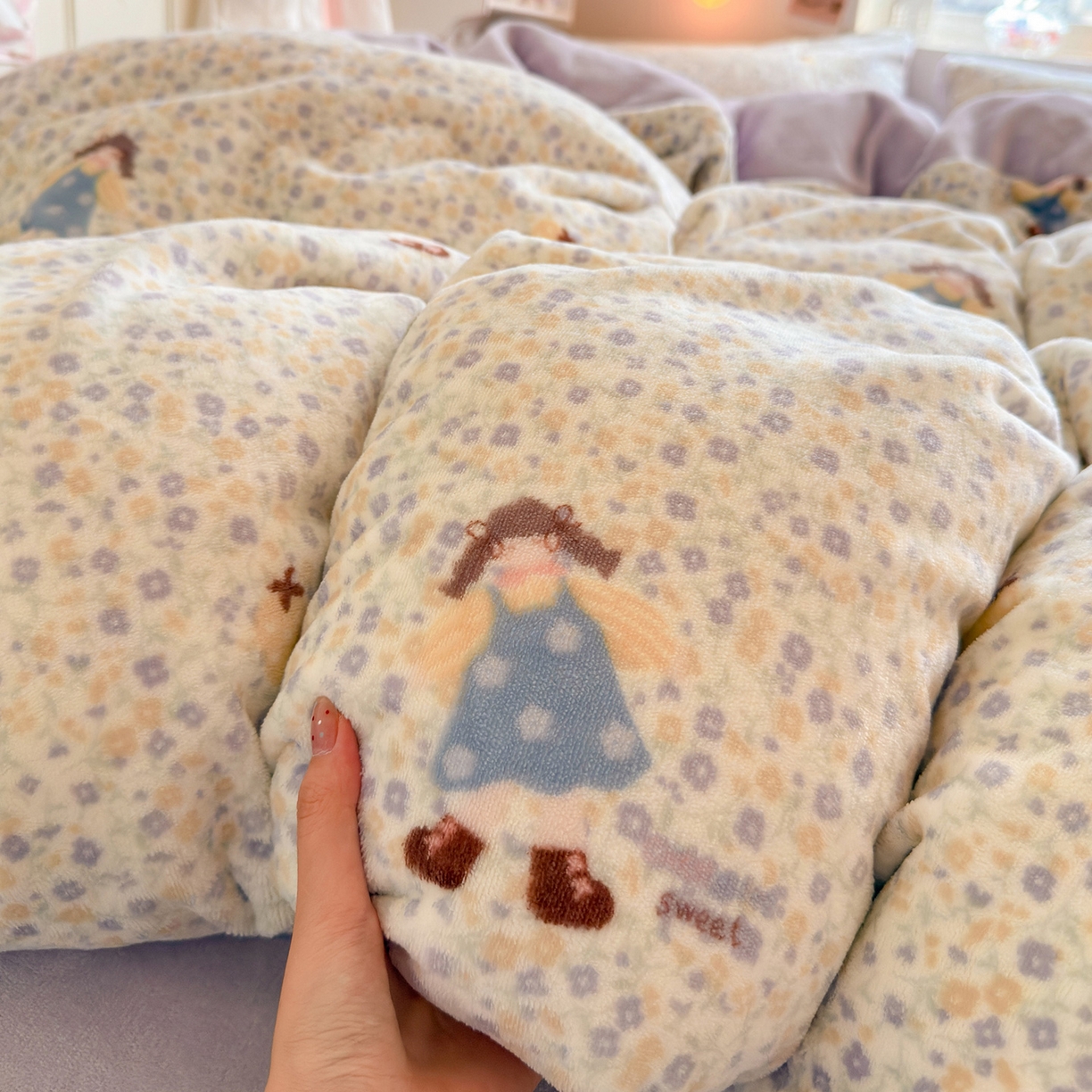 91家纺网 家纺一手货源 找家纺 罗亿家纺 2025新款ins小清新少女奶油卡通可爱加厚200克牛奶绒四件套【3.6公斤】（小红书推荐） 楠笙