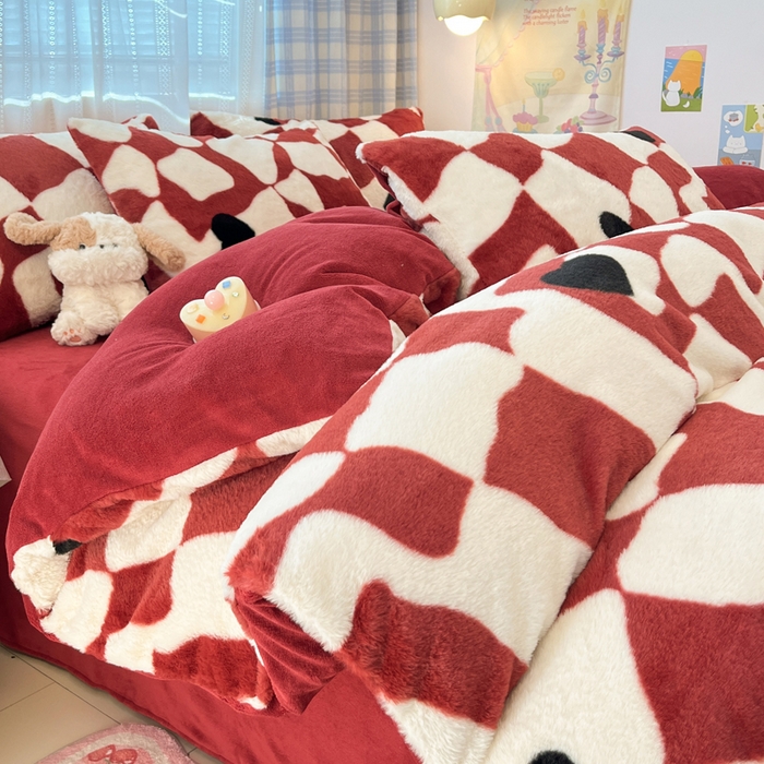 91家纺网 家纺一手货源 找家纺 雅居纺家纺 2025新款保暖舒适兔绒印花四件套 红色爱心格