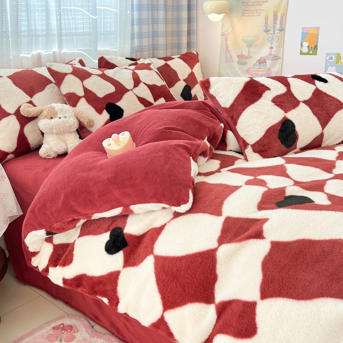 91家纺网 家纺一手货源 找家纺 雅居纺家纺 2025新款保暖舒适兔绒印花四件套 红色爱心格