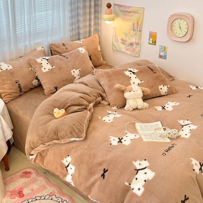 91家纺网 家纺一手货源 找家纺 雅居纺家纺 2025新款保暖舒适兔绒印花四件套 绅士高希地