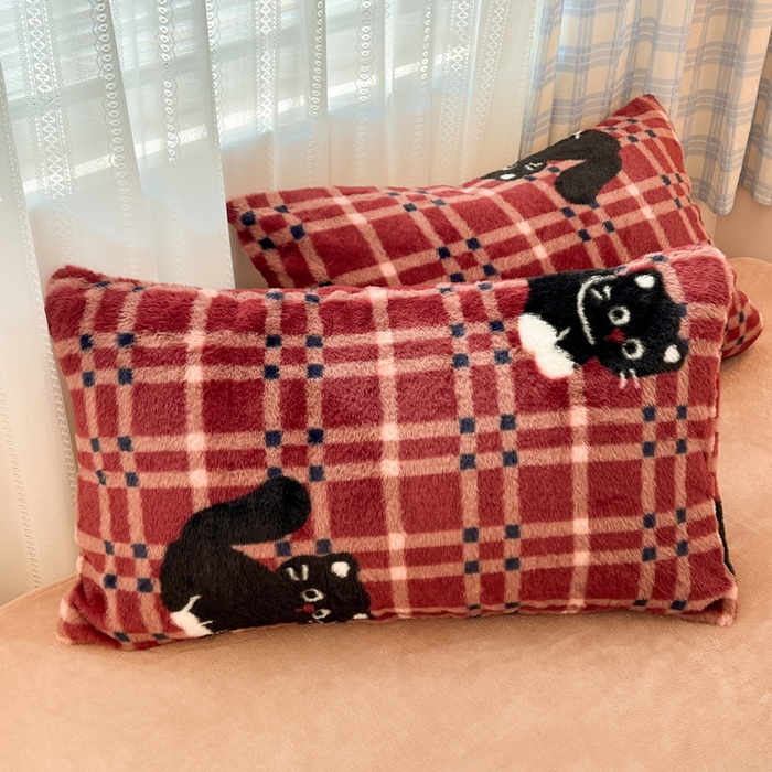 91家纺网 家纺一手货源 找家纺 雅居纺家纺 2025新款保暖舒适兔绒印花四件套 幸福小黑猫