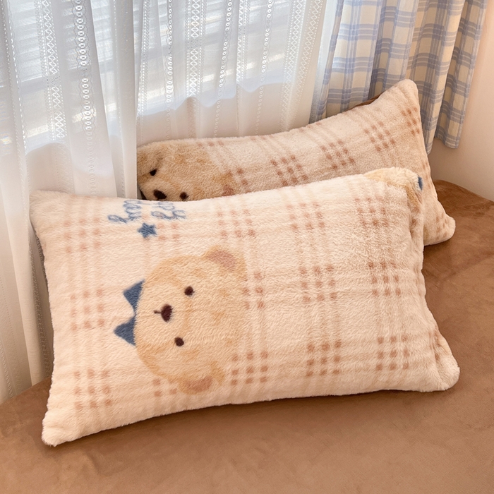 91家纺网 家纺一手货源 找家纺 雅居纺家纺 2025新款保暖舒适兔绒印花四件套 幸福熊熊