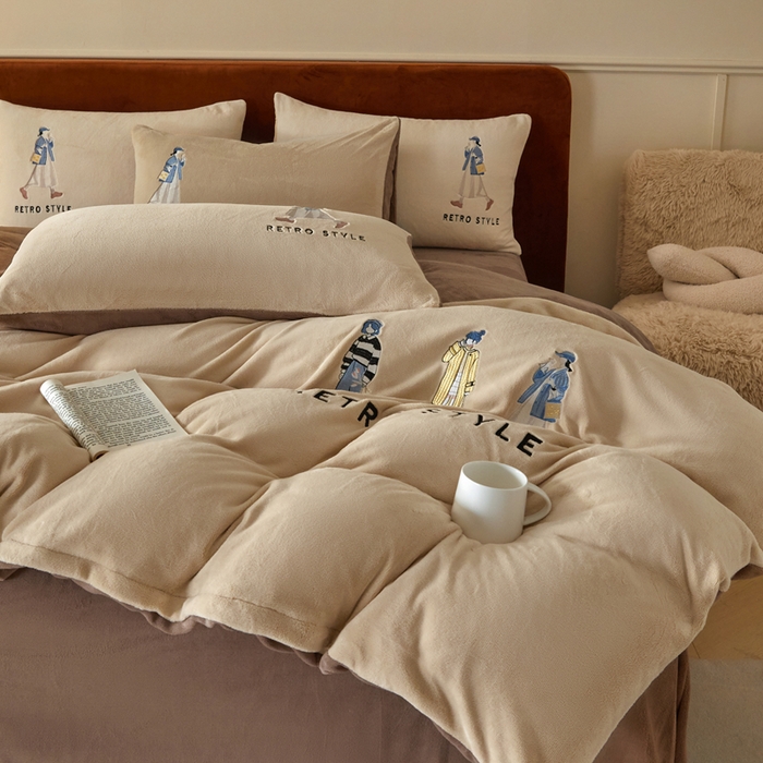 91家纺网 家纺一手货源 找家纺 ONE TWO ONE 121 新品【牛奶绒刺绣四件套】2025毛毯被子四件套单件床单被套床笠珊瑚绒牛奶绒冬被法兰绒兔毛绒 baby-棕咖