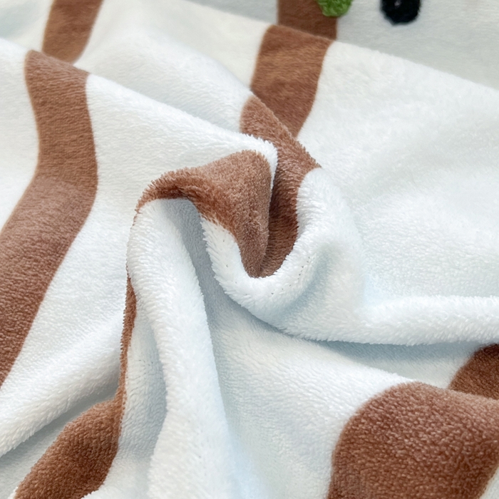 91家纺网 家纺一手货源 找家纺 雅居纺家纺 2025新款加厚牛奶绒毛巾绣卡通四件套 幸运小小怪