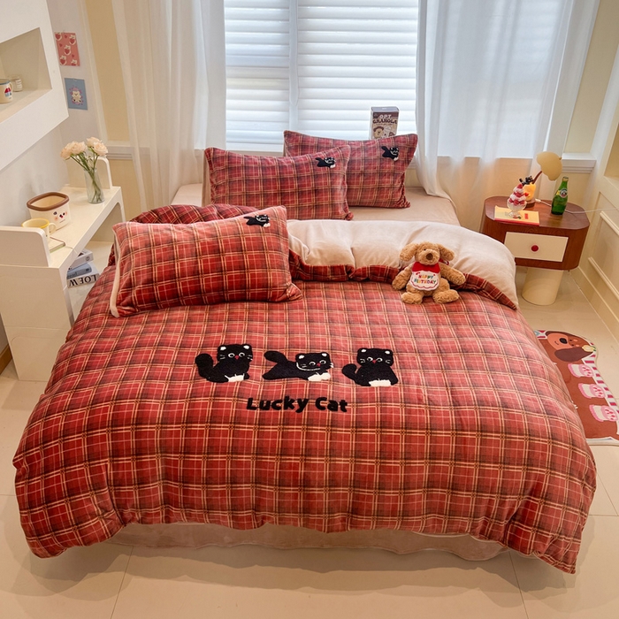 91家纺网 家纺一手货源 找家纺 （总）雅居纺家纺 2025新款加厚牛奶绒毛巾绣卡通四件套