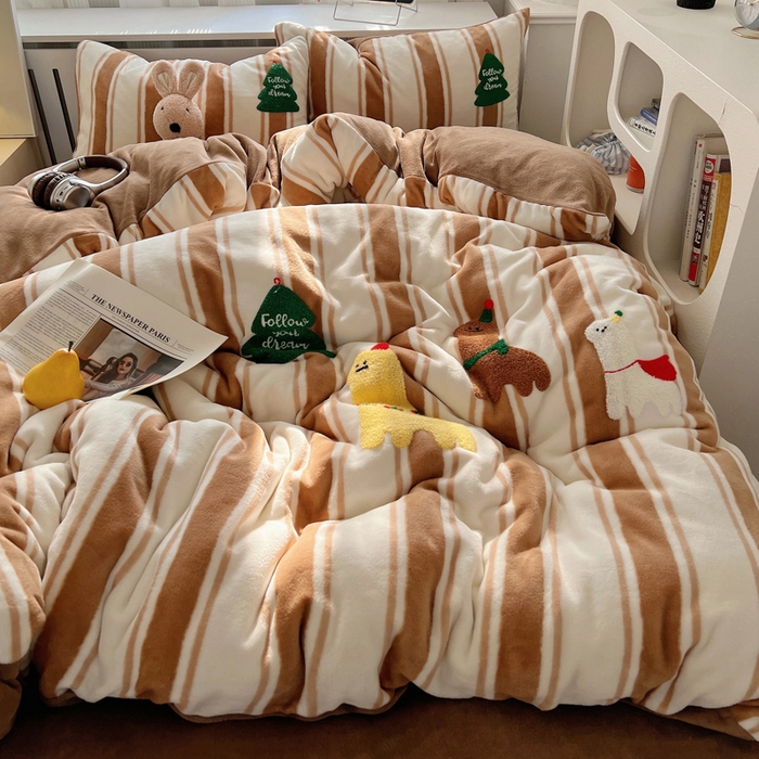 91家纺网 家纺一手货源 找家纺 雅居纺家纺 2025新款加厚牛奶绒毛巾绣卡通四件套 小羊坨