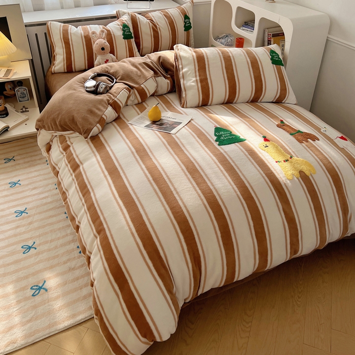 91家纺网 家纺一手货源 找家纺 雅居纺家纺 2025新款加厚牛奶绒毛巾绣卡通四件套 小羊坨