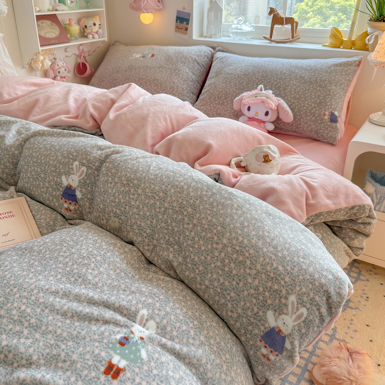 91家纺网 家纺一手货源 找家纺 罗亿家纺 2025新款ins小清新少女奶油卡通可爱加厚200克牛奶绒四件套【3.6公斤】（小红书推荐） 萱花