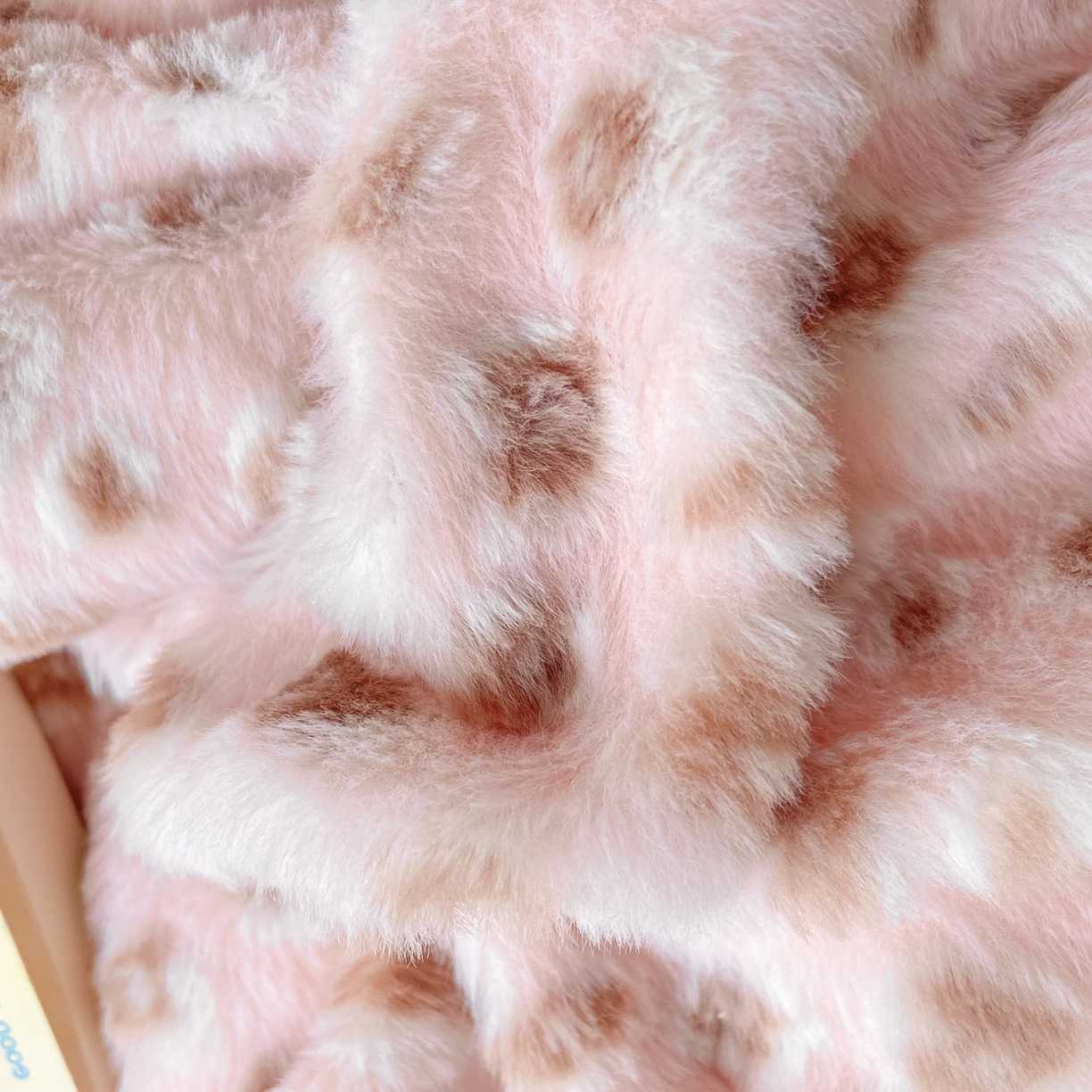 91家纺网 家纺一手货源 找家纺 （总）雅居纺家纺 2025新款立体雕花兔绒牛奶绒四件套