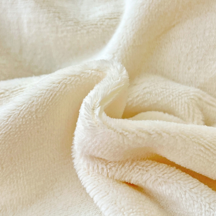 91家纺网 家纺一手货源 找家纺 富馨莱 2025新款牛奶绒纯色双拼被套 双拼奶昔白+焦糖