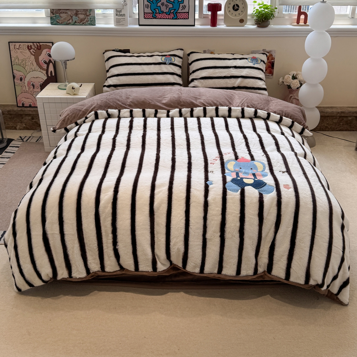 91家纺网 家纺一手货源 找家纺 雅居纺家纺 2025新款兔绒毛牛奶绒毛巾绣四件套 兔绒-晚安小象