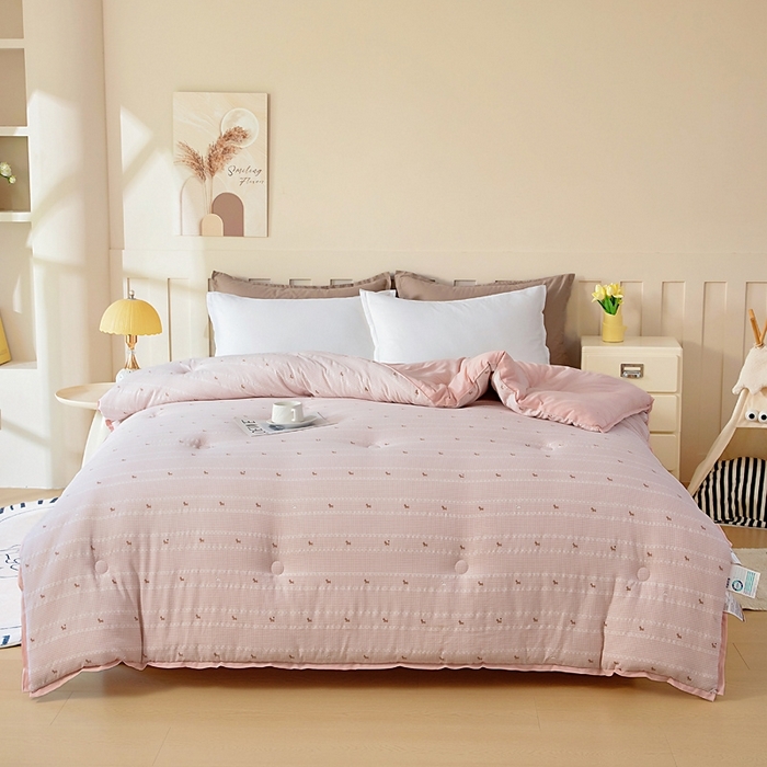 91家纺网 家纺一手货源 找家纺 （总）亿莱鑫 2025新款水洗贝贝棉养肤被子被芯春秋被冬被