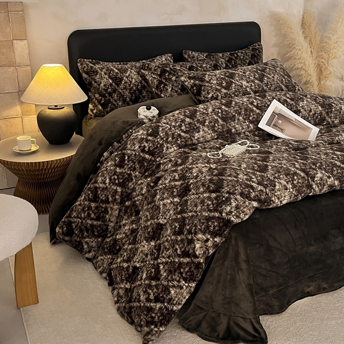 91家纺网 家纺一手货源 找家纺 （总）铠畅家纺 2025新款美拉德风格兔毛绒床单四件套