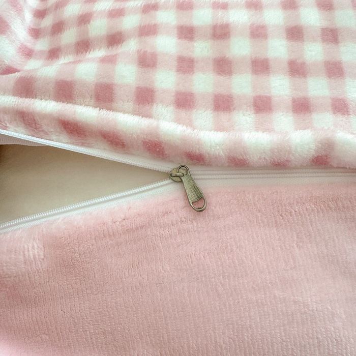 91家纺网 家纺一手货源 找家纺 恋佳居 2025新款卡通毛巾绣牛奶绒绣花四件套 甜品时光