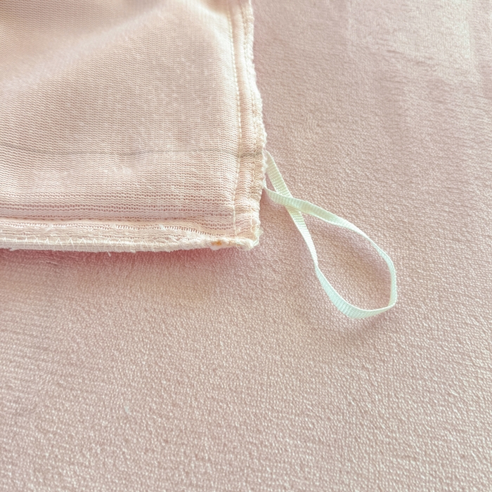 91家纺网 家纺一手货源 找家纺 恋佳居 2025新款卡通毛巾绣牛奶绒绣花四件套 甜品时光