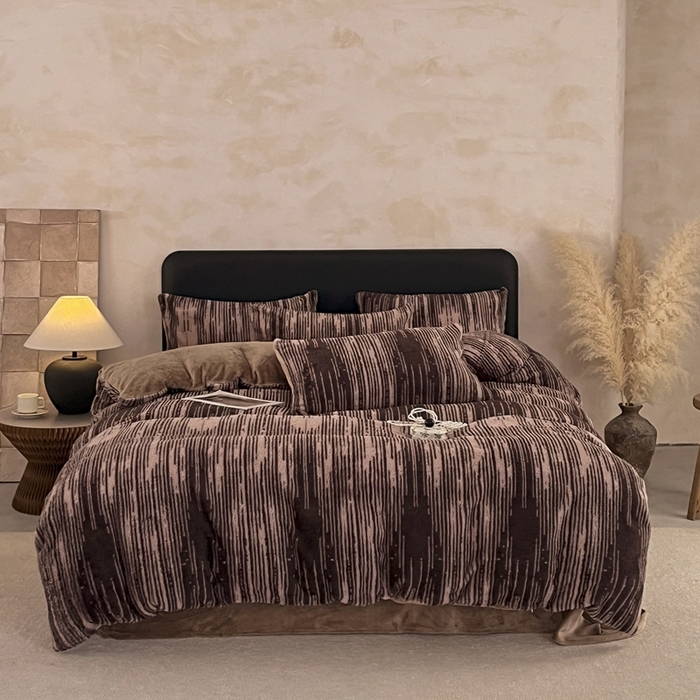 91家纺网 家纺一手货源 找家纺 铠畅家纺 2025新款美拉德风格兔毛绒床单四件套 美拉德-情缘咖