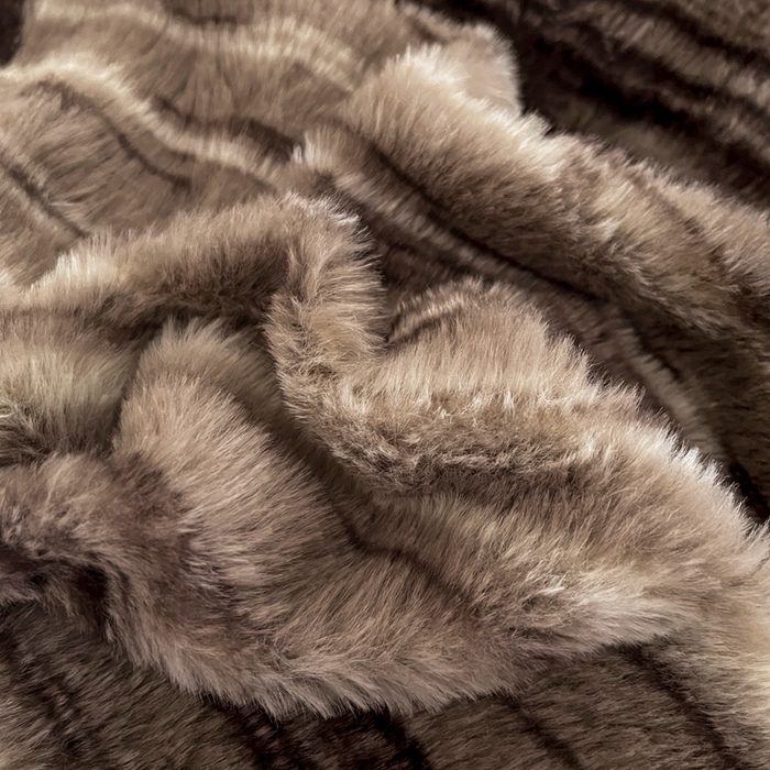 91家纺网 家纺一手货源 找家纺 铠畅家纺 2025新款美拉德风格兔毛绒床单四件套 美拉德-羽蝶