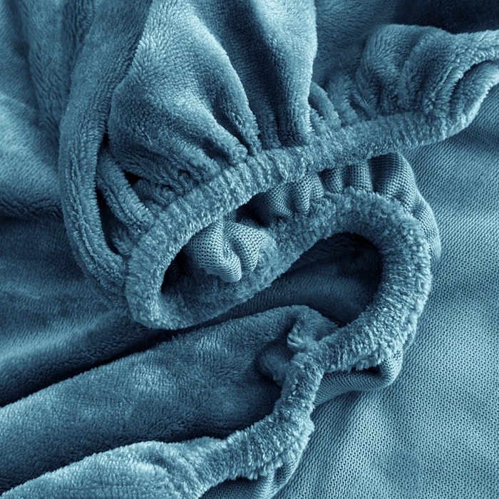 91家纺网 家纺一手货源 找家纺 三悦四季 2025新款200克加厚牛奶绒剪花四件套跨境直播爆款 宝石蓝