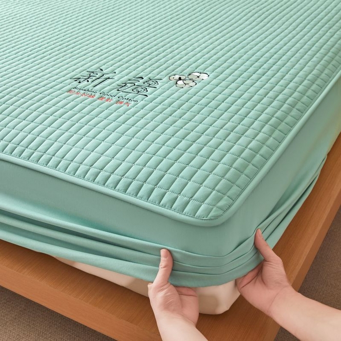 91家纺网 家纺一手货源 找家纺 小禹仔家纺 2025新款刺绣床笠新疆棉花填充-夹棉床笠 青春绿