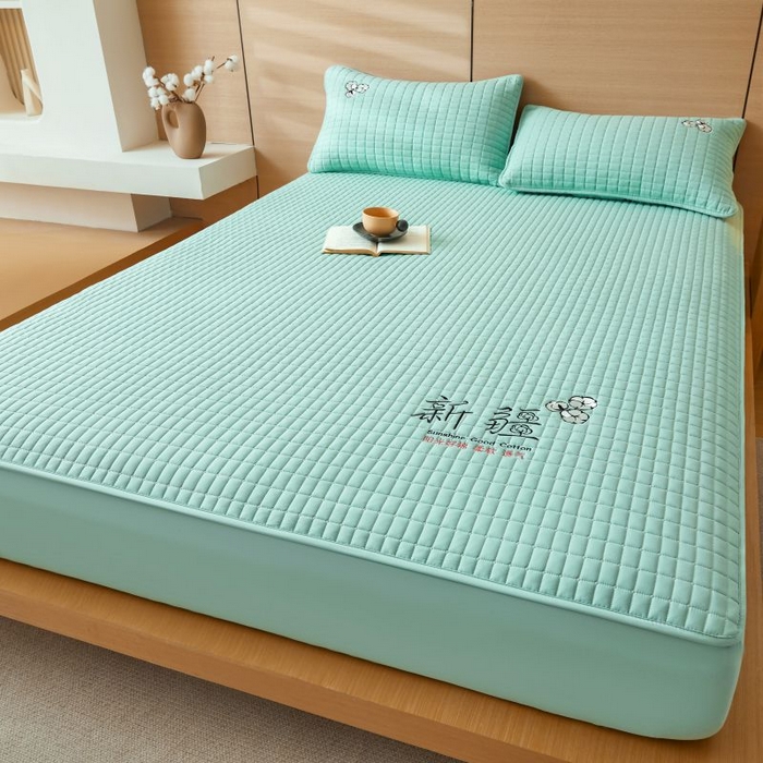 91家纺网 家纺一手货源 找家纺 小禹仔家纺 2025新款刺绣床笠新疆棉花填充-夹棉床笠 青春绿