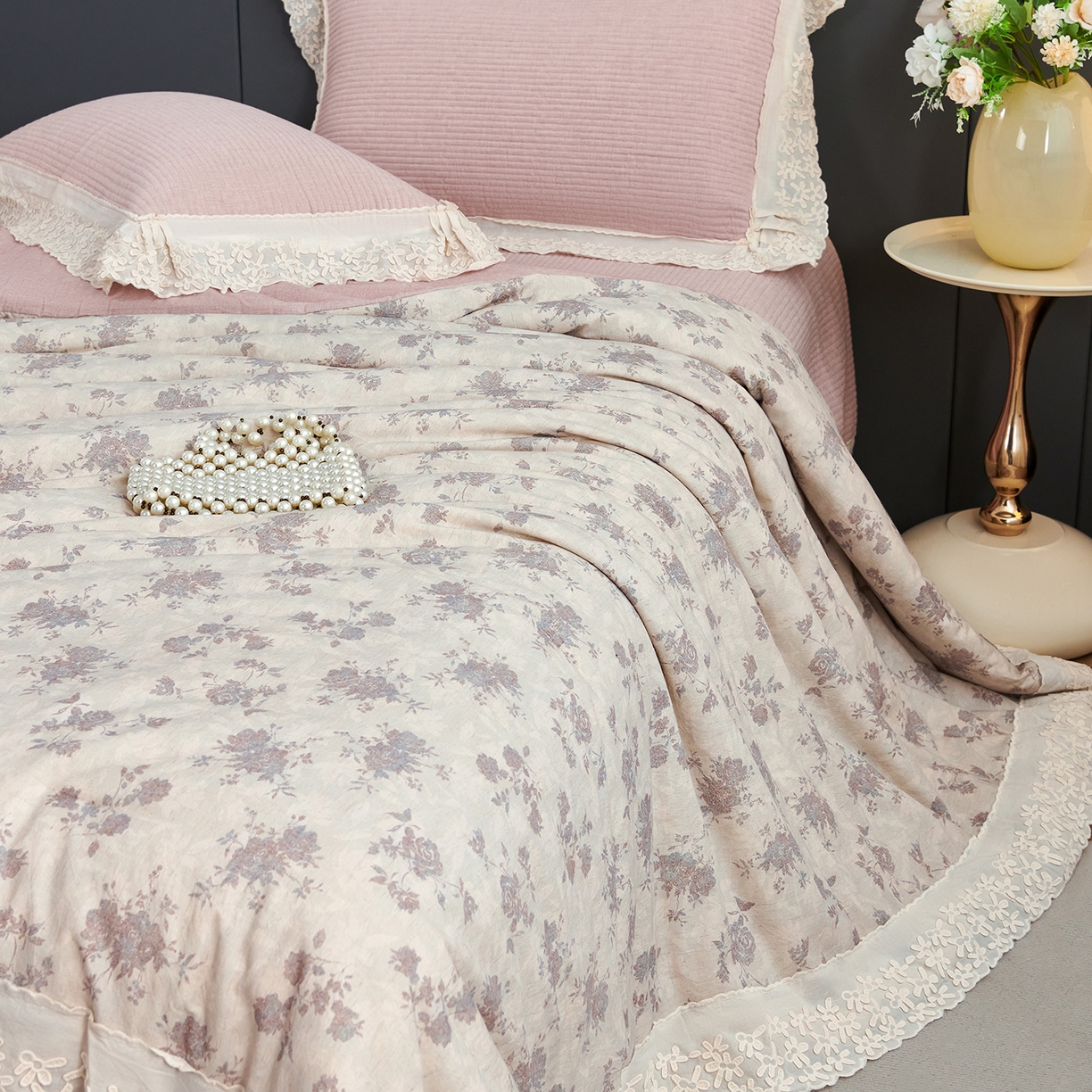 91家纺网 家纺一手货源 找家纺 优希家纺 2025新款暮悠棉麻多功能春秋被四件套 花漾粉