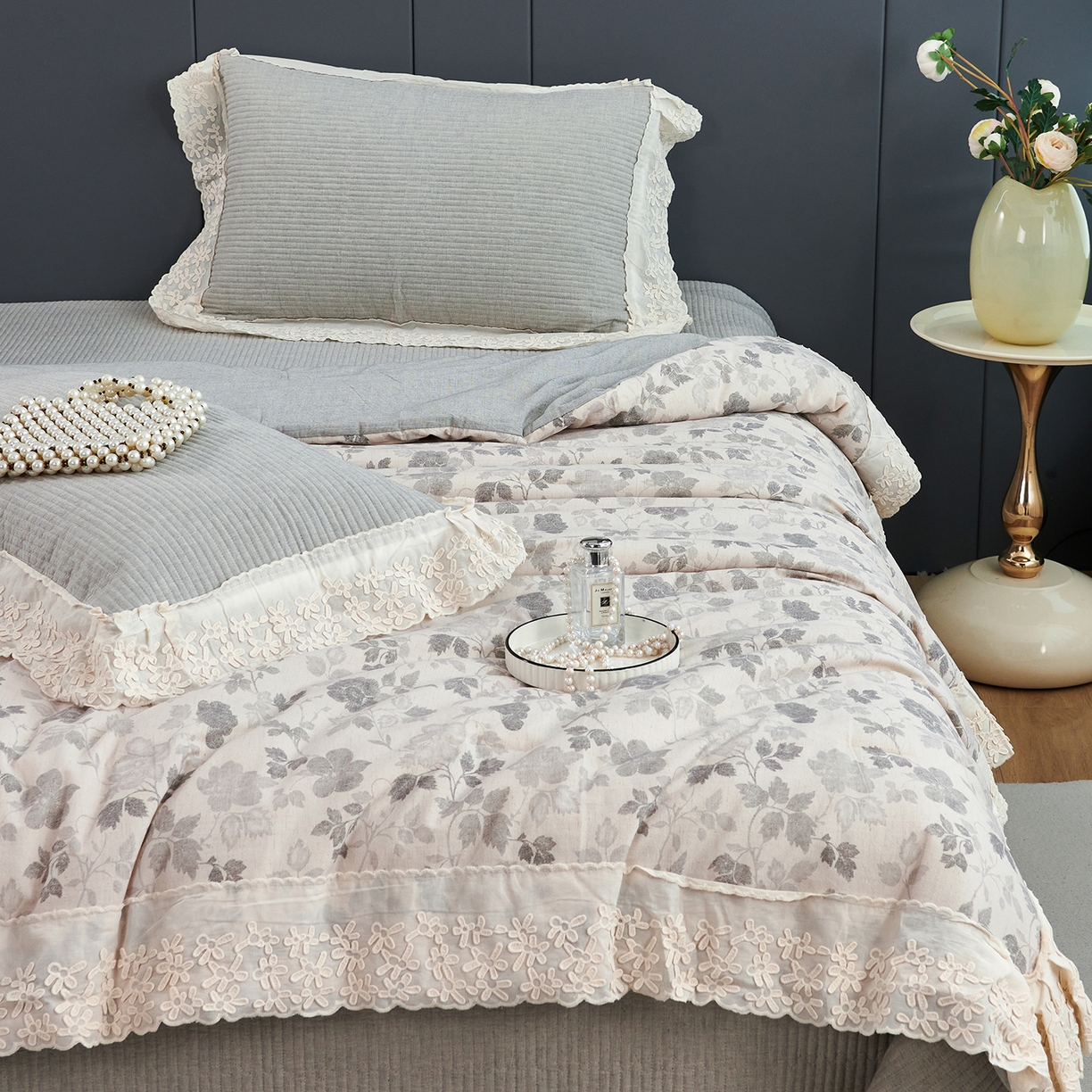 91家纺网 家纺一手货源 找家纺 优希家纺 2025新款暮悠棉麻多功能春秋被四件套 暮蔼花笺