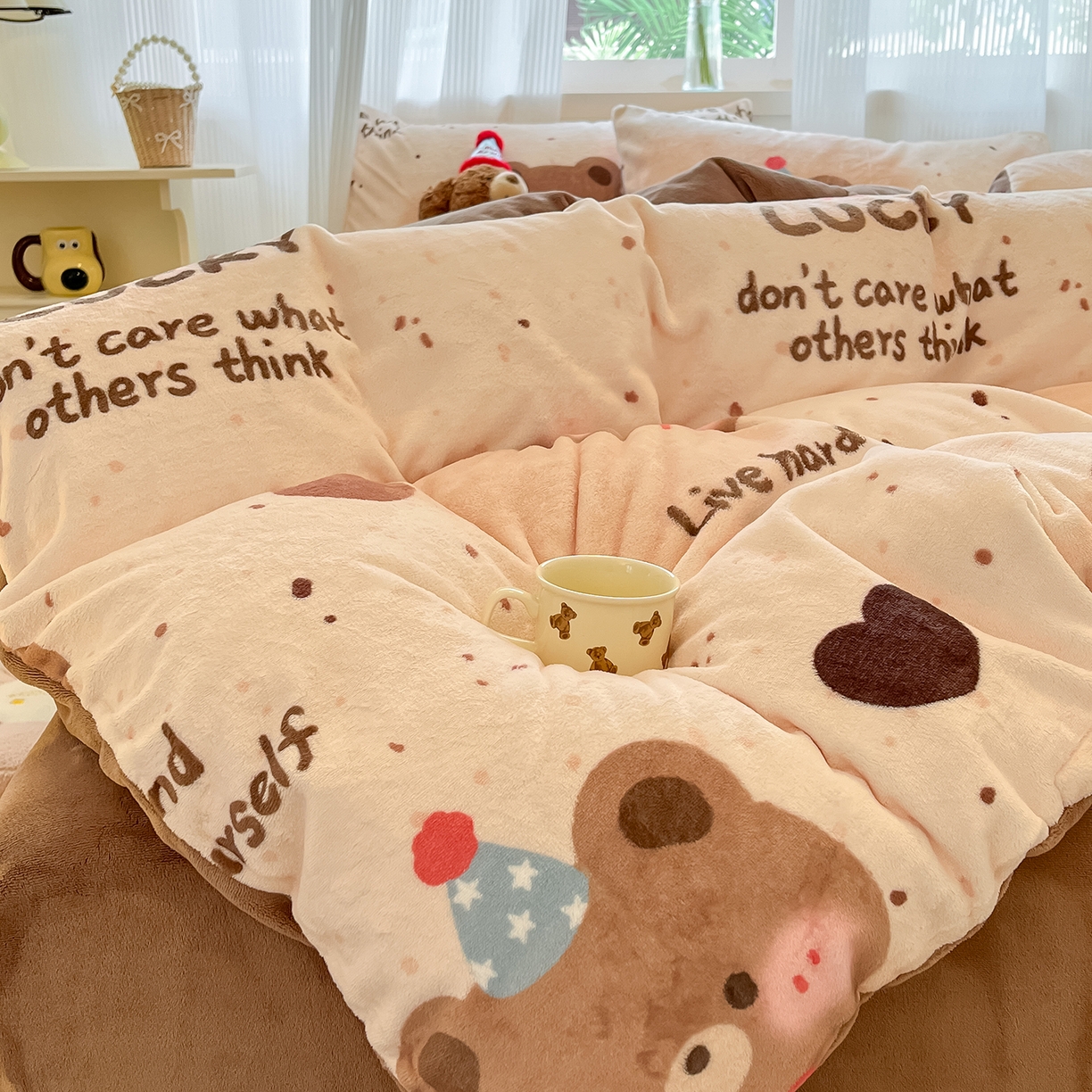 91家纺网 家纺一手货源 找家纺 （总）慕澄家纺 2025新款小清新牛奶绒印花四件套