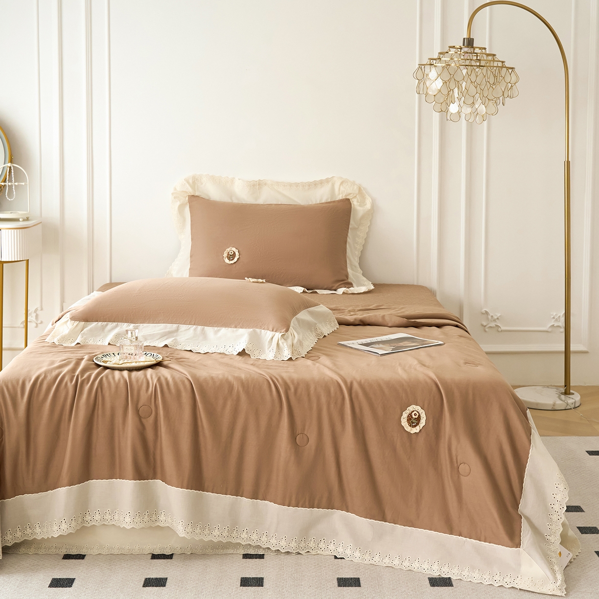 91家纺网 家纺一手货源 找家纺 优希家纺 2025新款竹氧棉多功能春秋被四件套 咖色