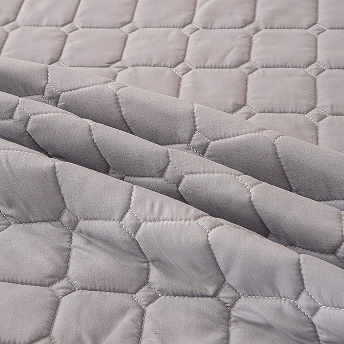 91家纺网 家纺一手货源 找家纺 小禹仔家纺 2025新款亲肤面包格夹棉床笠 灰色