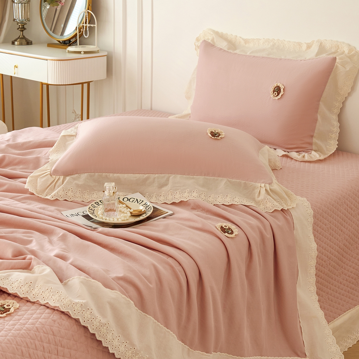 91家纺网 家纺一手货源 找家纺 优希家纺 2025新款竹氧棉多功能春秋被四件套 粉色