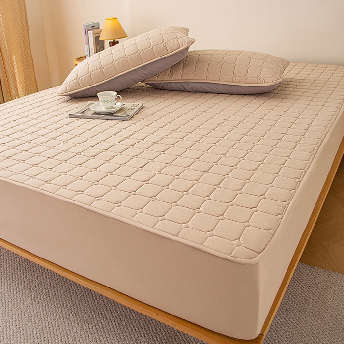 91家纺网 家纺一手货源 找家纺 小禹仔家纺 2025新款亲肤面包格夹棉床笠 卡其