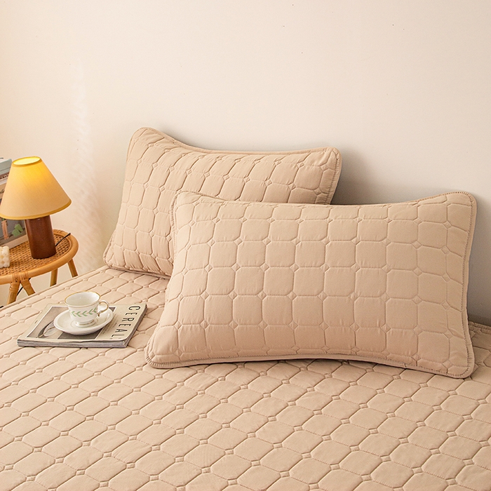 91家纺网 家纺一手货源 找家纺 小禹仔家纺 2025新款亲肤面包格夹棉床笠 卡其