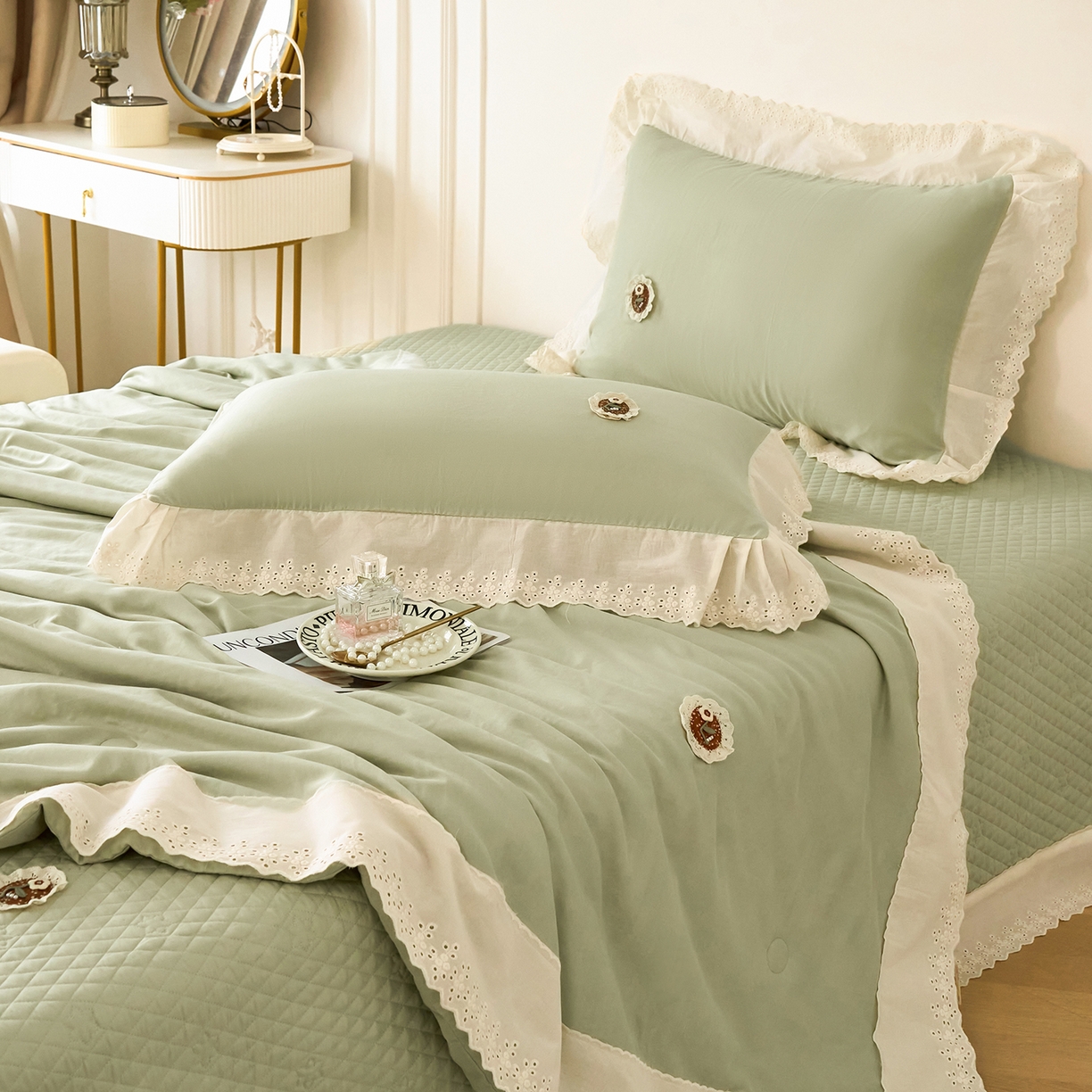 91家纺网 家纺一手货源 找家纺 优希家纺 2025新款竹氧棉多功能春秋被四件套 绿色