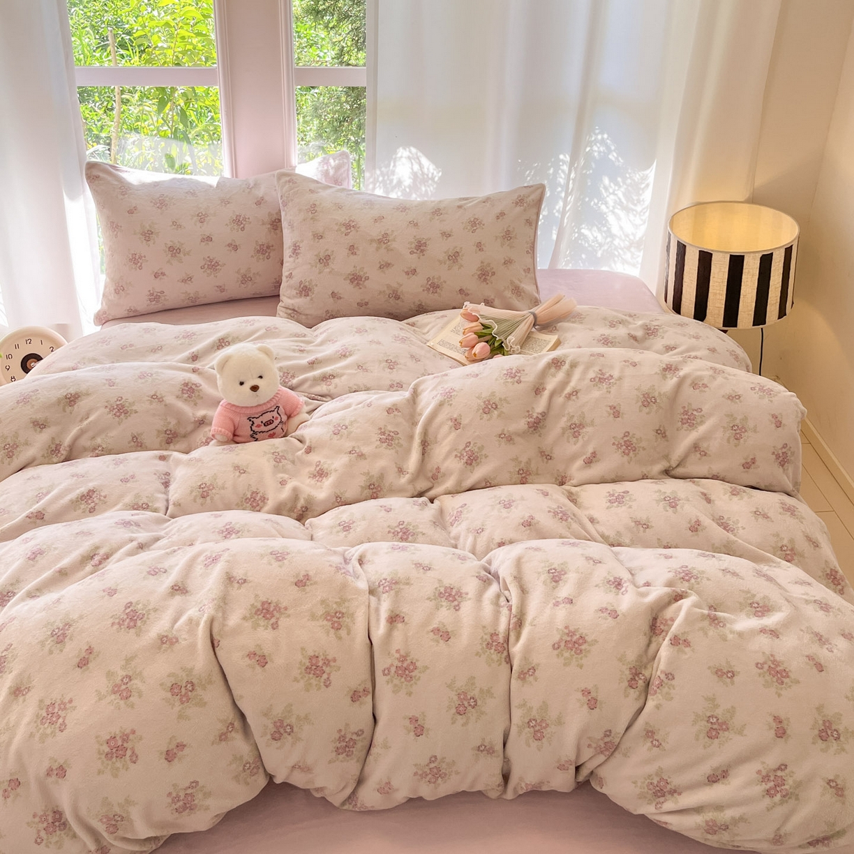 91家纺网 家纺一手货源 找家纺 （总）慕澄家纺 2025新款小清新牛奶绒印花四件套