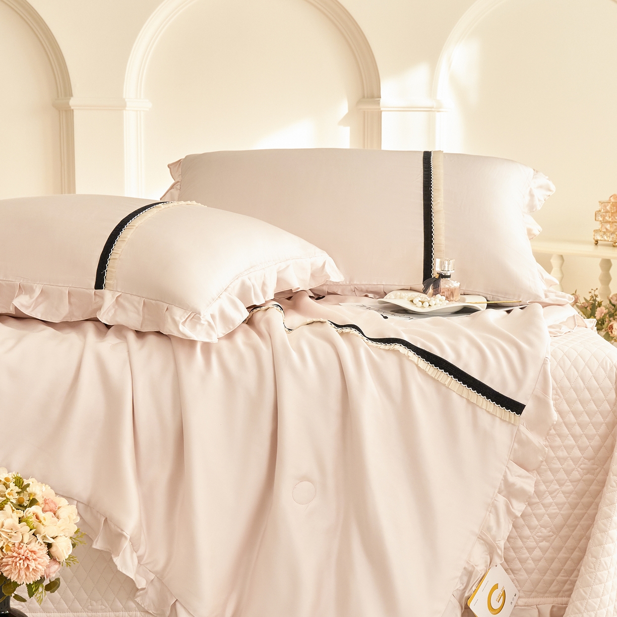 91家纺网 家纺一手货源 找家纺 优希家纺 2025新款樱桃公主夏被四件套 粉色