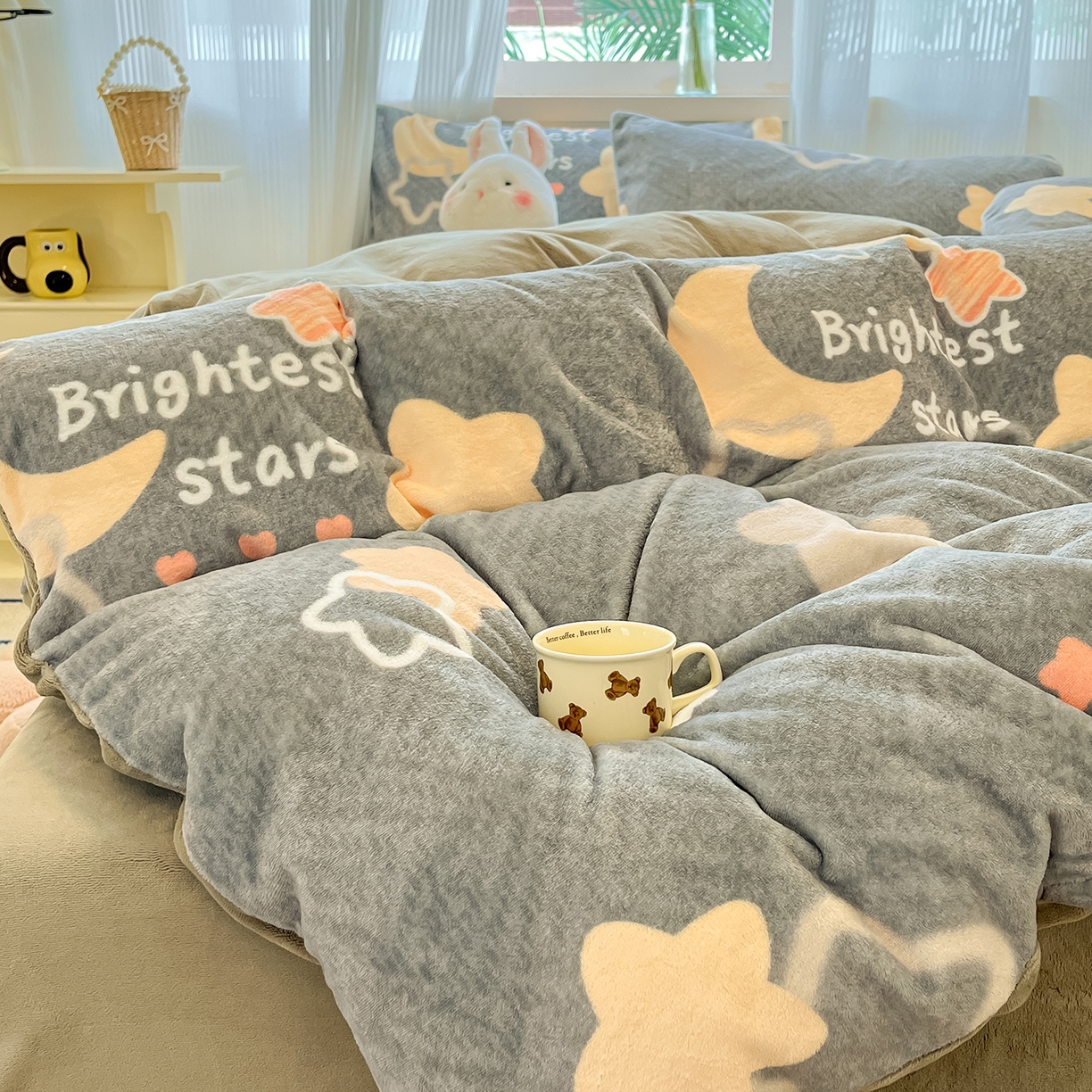 91家纺网 家纺一手货源 找家纺 （总）慕澄家纺 2025新款小清新牛奶绒印花四件套