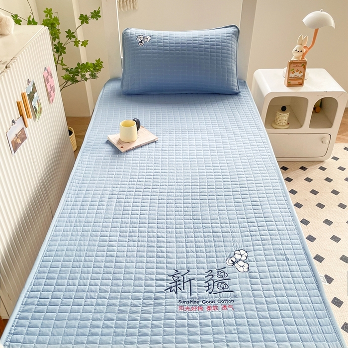 91家纺网 家纺一手货源 找家纺 （总）小禹仔家纺 2025新款刺绣床笠-学生图