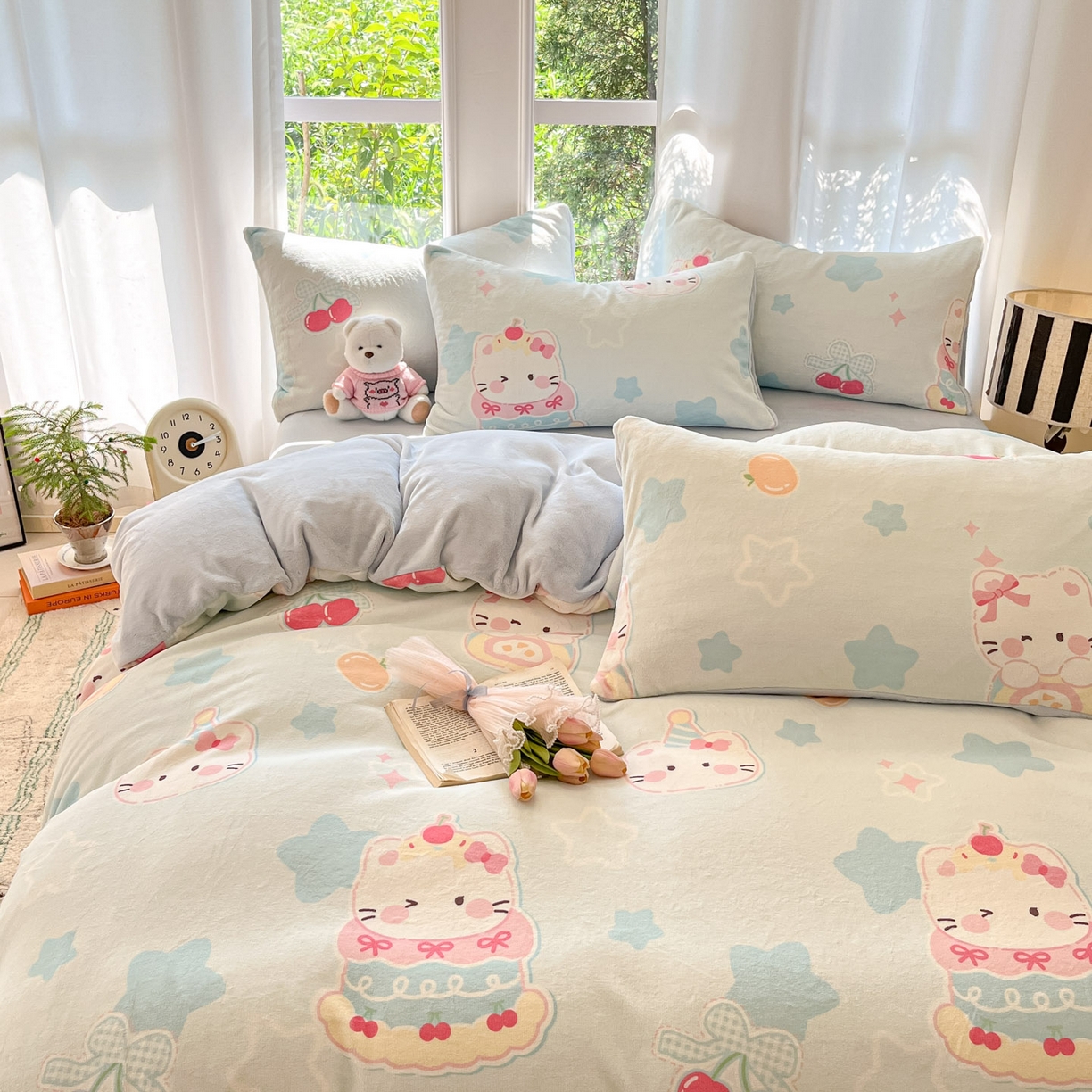 91家纺网 家纺一手货源 找家纺 慕澄家纺 2025新款小清新牛奶绒印花四件套 蛋糕猫咪