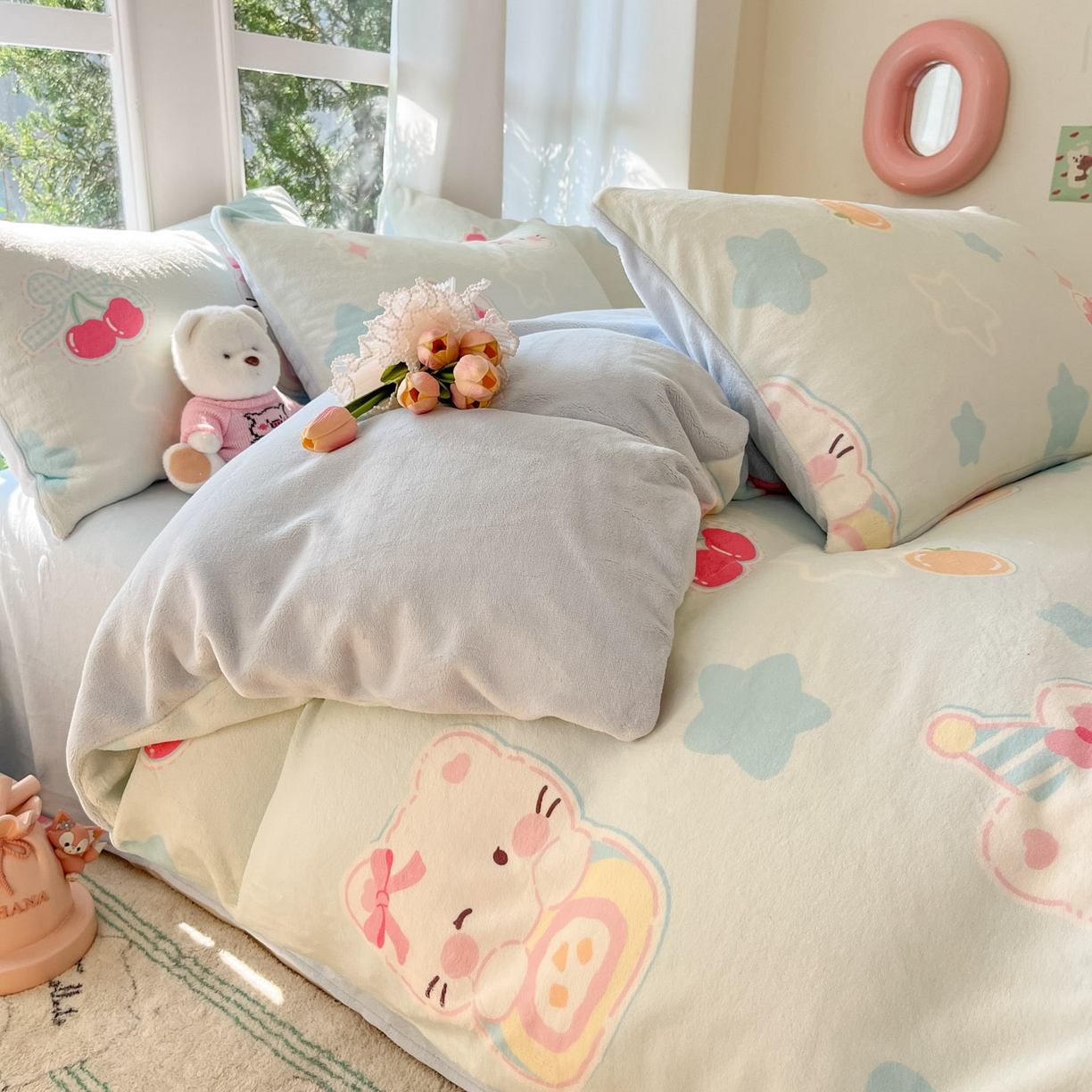 91家纺网 家纺一手货源 找家纺 慕澄家纺 2025新款小清新牛奶绒印花四件套 蛋糕猫咪