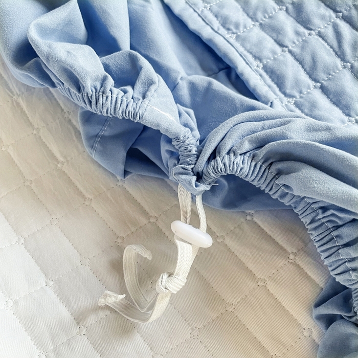 91家纺网 家纺一手货源 找家纺 小禹仔家纺 2025新款刺绣床笠-学生图 海洋蓝