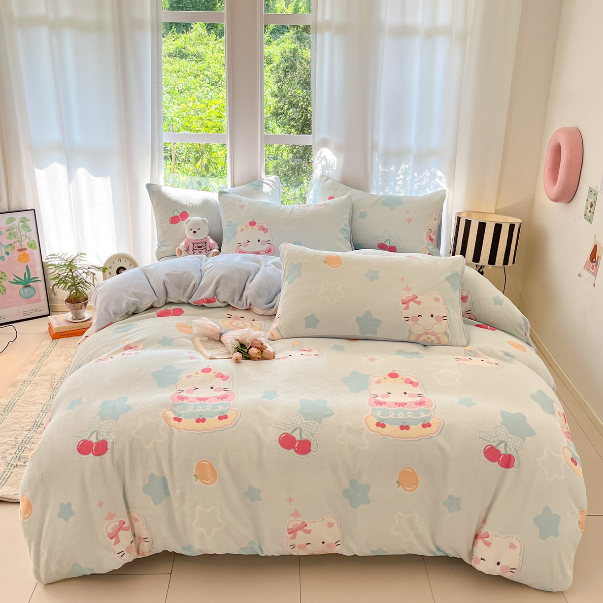 91家纺网 家纺一手货源 找家纺 慕澄家纺 2025新款小清新牛奶绒印花四件套 蛋糕猫咪