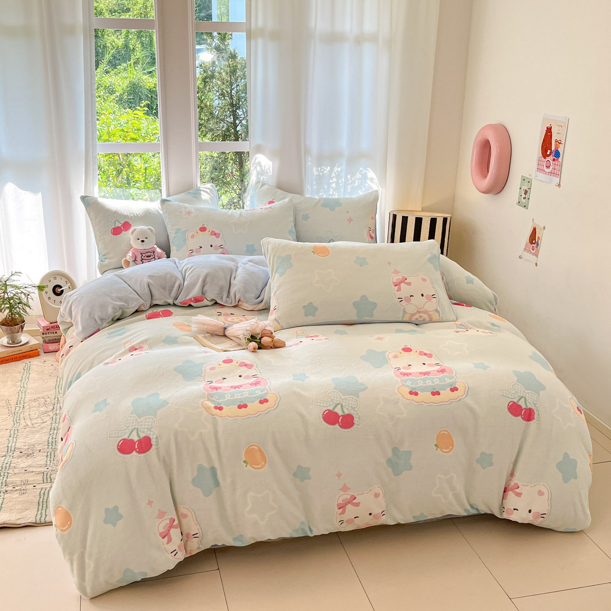 91家纺网 家纺一手货源 找家纺 慕澄家纺 2025新款小清新牛奶绒印花四件套 蛋糕猫咪