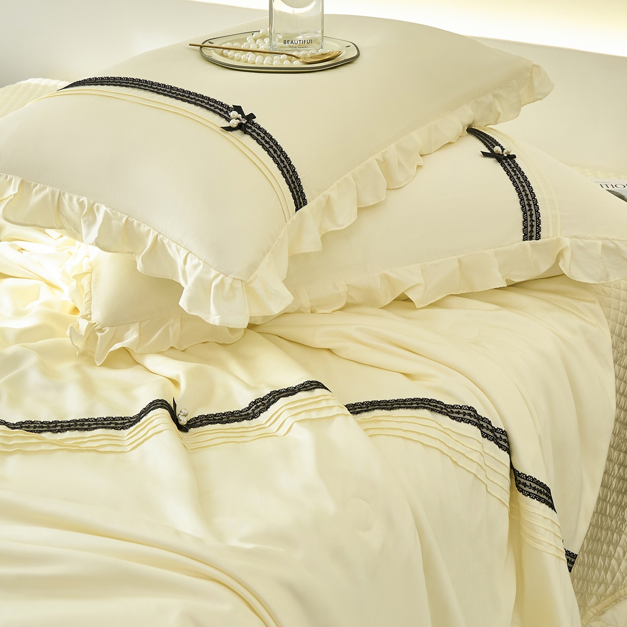 91家纺网 家纺一手货源 找家纺 优希家纺 2025新款罗马假日夏被四件套 黄色