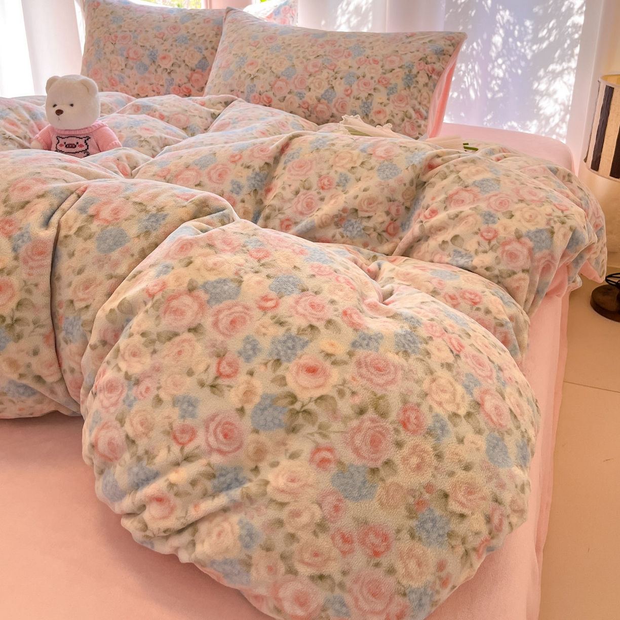 91家纺网 家纺一手货源 找家纺 慕澄家纺 2025新款小清新牛奶绒印花四件套 繁花