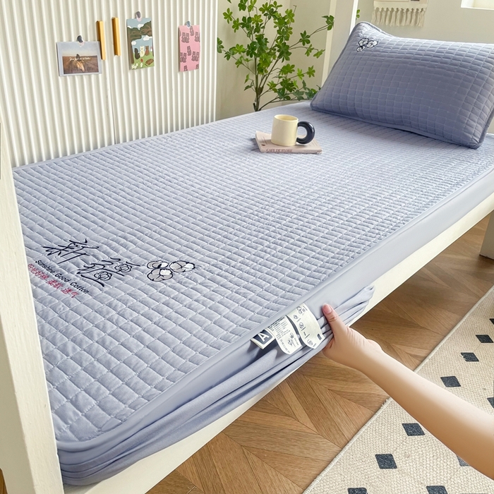 91家纺网 家纺一手货源 找家纺 小禹仔家纺 2025新款刺绣床笠-学生图 星空灰